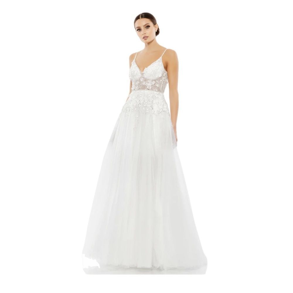Mac Duggal Appliquéd V-Neck Sleeveless Open Back A-Line Gown #11228 size 12